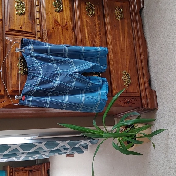 Men's Hurley Board Shorts/Swim Trunks - Picture 2 of 11